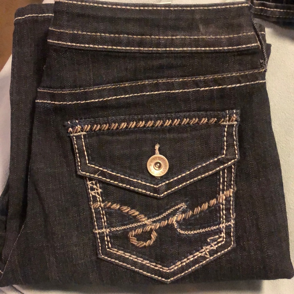 Ana jeans. Boot cut. Dark denim
